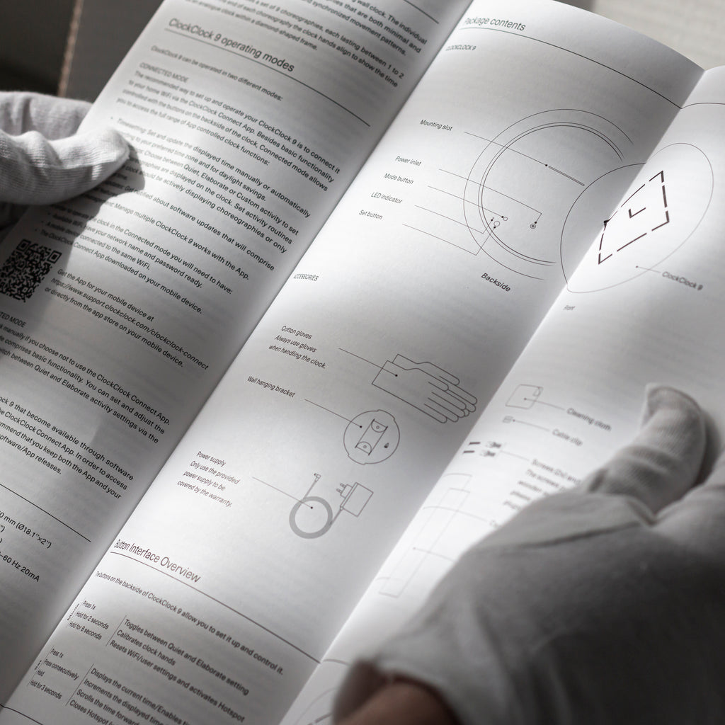 ClockClock 9 / White